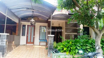 Dijual Rumah 2 Lantai di Perum Sengkaling Regency Malang