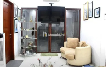 Dijual Rumah 2 Lantai di Poltangan Raya, Jakarta Selatan