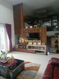 Dijual Rumah 2 Tingkat di Jalan Bunga Tanjung XI