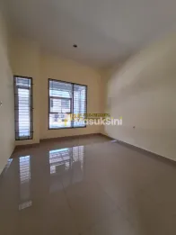 Dijual Rumah 2 Tingkat di Komplek Green Park - Medan Cluster Olive