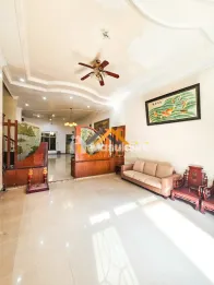 Dijual Rumah 2,5 Tingkat di Komplek Glugur Indah Jalan KL Yos Sudarso