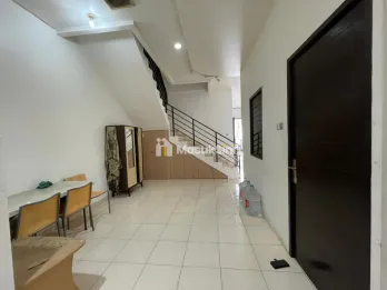 Dijual Rumah 3 Lantai di Taman Ratu Indah, Jakarta Barat