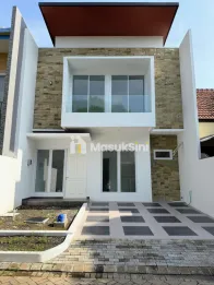 Dijual Rumah Baru 2 Lantai di Bukit Palma Surabaya