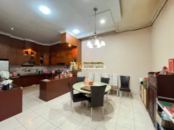 Dijual Rumah di Komplek Cemara Asri - Medan Jalan Nangka