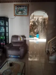 Dijual rumah full renovasi di Harapan Indah 2 Cluster Taman Puspa