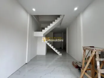 Dijual Rumah Hook di Komplek Hobbit Palace Jalan Kerambik - Medan