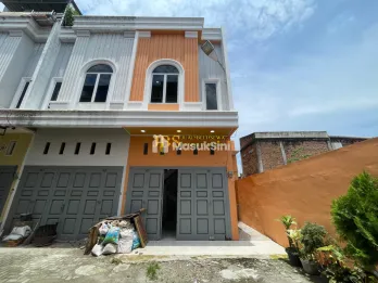 Dijual Rumah Hook di Komplek Hobbit Palace Jalan Kerambik - Medan