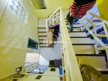 DIJUAL RUMAH KANTOR DAN ISINYA DI SETURAN