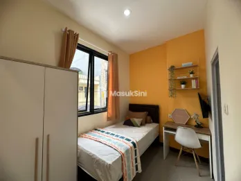 Dijual Rumah Kost Jalan KH Moh. Mansyur, Gang Vanili, Tanah Sereal, Tambora