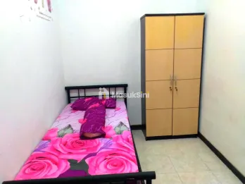Dijual Rumah Kost Putri Aktif 3 Lantai di Tenggilis Mejoyo Surabaya