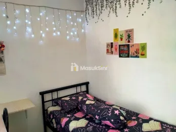 Dijual Rumah Kost Putri Aktif 3 Lantai di Tenggilis Mejoyo Surabaya