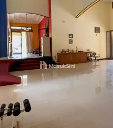 Dijual Rumah Luas di Benda Ujung Dalam, Jakarta Selatan