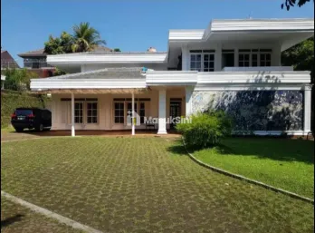 Dijual Rumah Luas di Jalan Babakan Indah, Kota Bogor