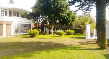 Dijual Rumah Luas di Jalan Babakan Indah, Kota Bogor