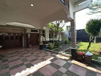 Dijual Rumah Luas di Jalan RSU, Kabupaten Ciamis