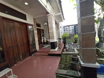 Dijual Rumah Luas di Jalan RSU, Kabupaten Ciamis