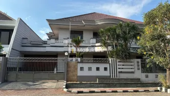 Dijual Rumah Luas di Taman Hunian Satelit, Surabaya Barat