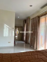 Dijual Rumah Mewah di Perumahan Lotus Garden, Kota Bekasi
