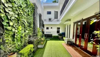Dijual Rumah Mewah di Town House Residence, Jakarta Selatan
