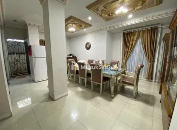 Dijual Rumah Mewah Siap Huni di Jalan M Kahfi Kota Jakarta Selatan