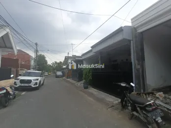 DIJUAL RUMAH MODERN CLASSIC LOKASI  SAWOJAJAR 1 MALANG