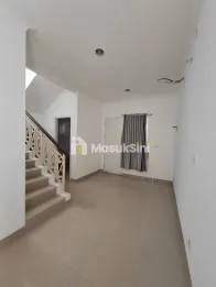 Dijual rumah murah 2lantai di Cluster North Thames Jakarta Garden City