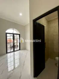 DIJUAL RUMAH PROGRES BANGUN LOKASI SULFAT KOTA MALANG