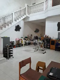 Dijual Rumah SHM di Jalan Kedungdoro, Surabaya