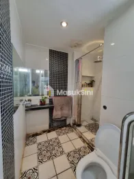 DIJUAL RUMAH SIAP HUNI LOKASI DEKAT PASAR BLIMBING MALANG