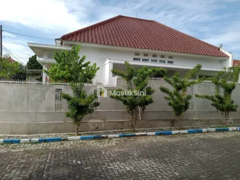 DIJUAL RUMAH TANAH LUAS PBI ARAYA MALANG