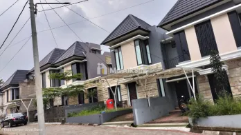 Dijual Rumah Villa di Ketinggian 850 MDPL di Kawasan Bandung Utara
