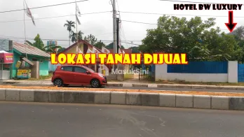 DIJUAL TANAH KOMERSIAL + BANGUNAN DI PUSAT KOTA JAMBI - JALAN AS UTAMA