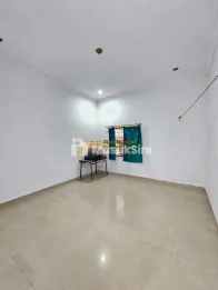 Dijual Villa 2,5 Tingkat di Komplek Glugur Indah Jalan KL Yos Sudarso