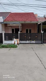 Disewa rumah tinggal dengan area bebas banjir di Harapan Indah 1