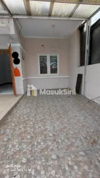 Disewa rumah tinggal dengan area bebas banjir di Harapan Indah 1