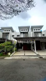 Disewakan rumah murah 2lantai di Cluster Shinano Jakarta Garden City