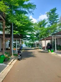 Disewakan rumah murah 2lantai di Cluster South Thames Jakarta Garden City