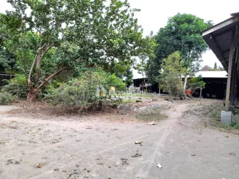 Disewakan Gudang+Rumah 2 Lantai di Jl Mahakam Tanjungsari Blitar