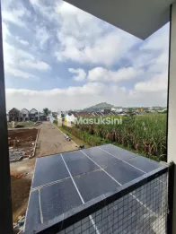 HUNIAN CLUSTER EXLUSIVE 2 LANTAI LOKASI SINGOSARI DEKAT EXIT TOL MALANG