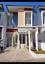 HUNIAN MINIMALIS 2 LANTAI SIAP HUNI LOKASI SUKUN - HARGA 679 JT