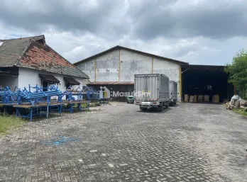 Jual Gudang Strategis di Nol Raya Mojoagung Jombang Shm