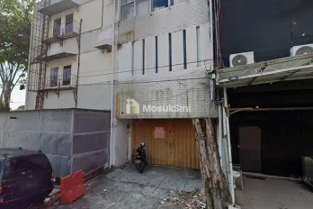 Jual Ruko Kosong 3 Lantai di Jalan Manyar Kertoarjo Kota Surabaya