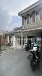 Jual Rumah 2 Lantai di Kawasan Baruk Barat Kota Surabaya