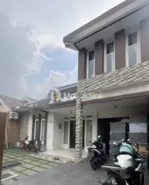 Jual Rumah 2 Lantai di Kawasan Baruk Barat Kota Surabaya