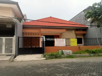 Jual Rumah Bagus Siap Dihuni di Manyar Tirtomoyo Surabaya