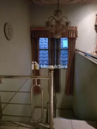 Jual Rumah BU Strategis posisi Hoek Antapani Bandung.