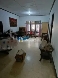 Jual Rumah Cocok Untuk Usaha di Barata Jaya Surabaya Strategis