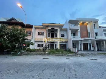 Jual Rumah Kondisi Kosong di Komplek Cemara Asri Jalan Rajawali - Medan