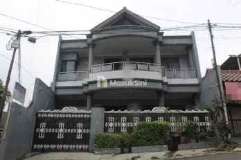 Jual Rumah Mewah 2 Lantai di Sukabumi Selatan