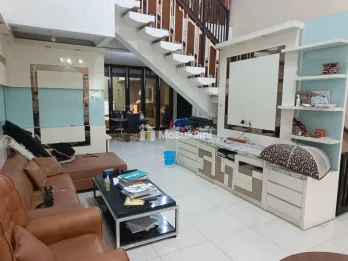 Jual Rumah Mewah Luas Jalan Manyarrejo Surabaya Timur